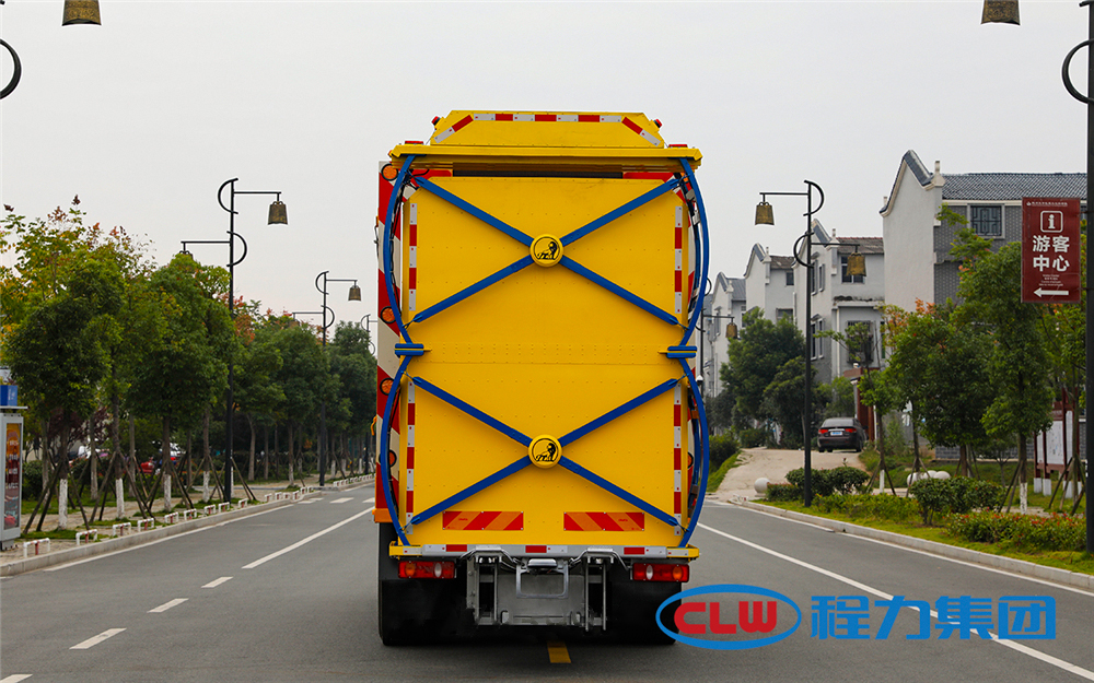 天锦防撞车 (3)