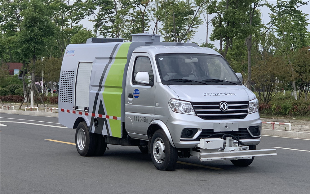 东风小康清洗车 (12)
