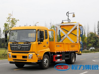 东风天锦防撞缓冲车